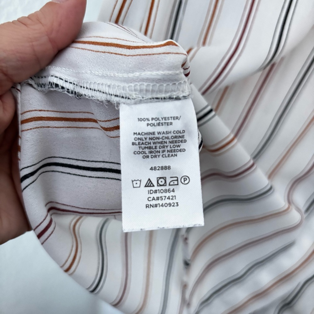 Striped Button-Up Blouse - Picture 5 of 5